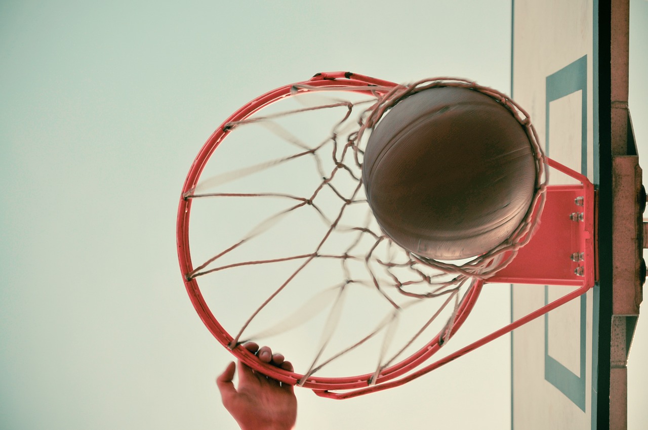 Podstawy koszykówki – dlaczego trudniej zacząć?